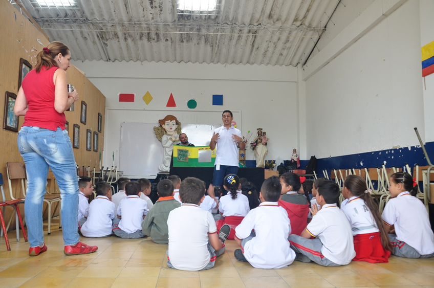 Energía de Pereira ilumina la educación de 600 niños