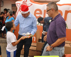 La Empresa de Energía de Pereira le Iluminó la Navidad a más de 500 Niños del Sector de Galicia Baja